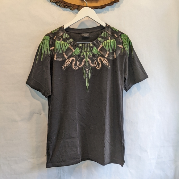 Marcelo Burlon t-shirt size M in EUC - Picture 8 of 8